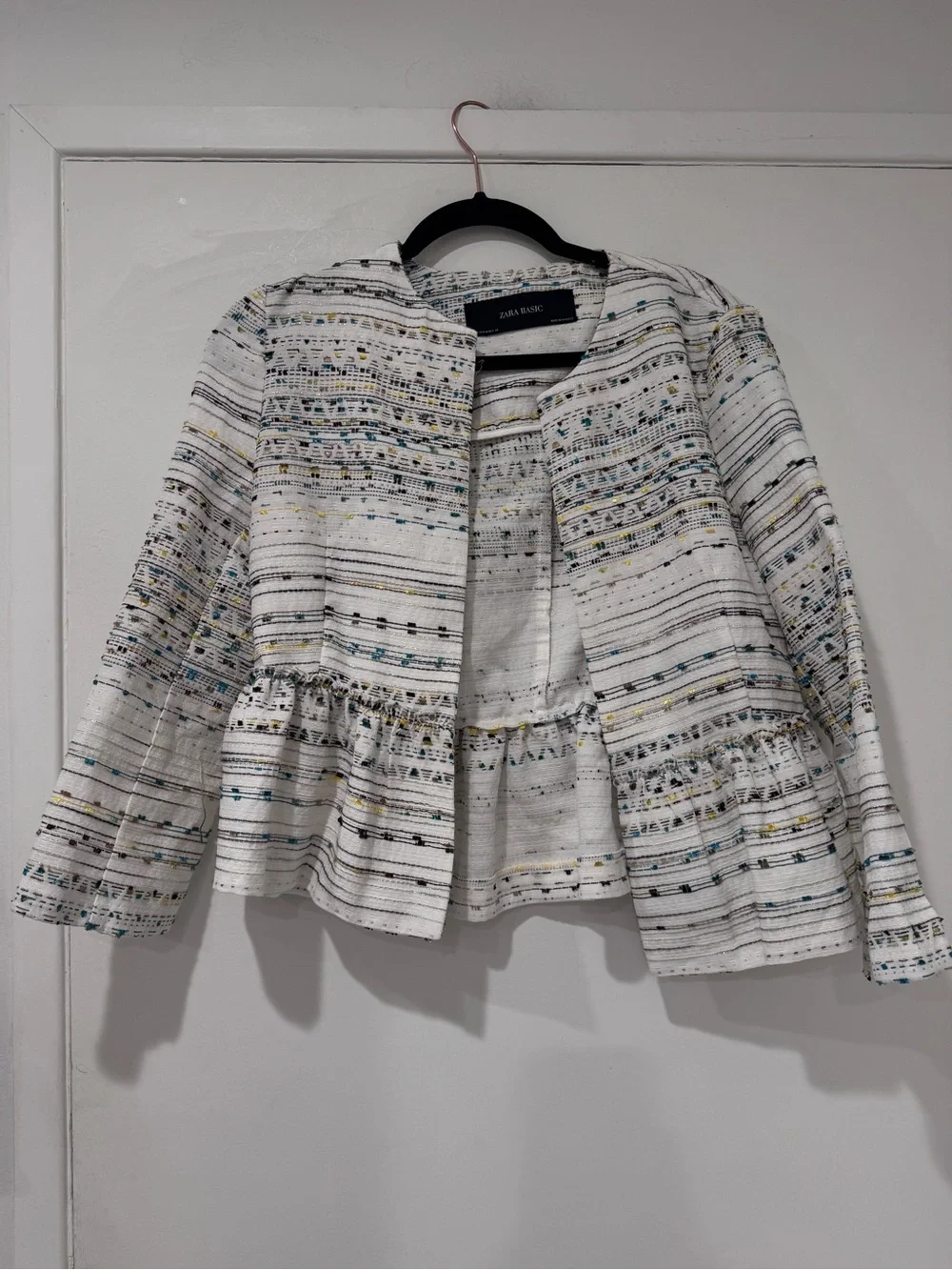 Zara Textured Peplum Jacket Blazer White Metallic Thread Open Front Size M - Picture 5 of 11